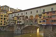 Camara NIKON D50
Ponte Vecchio, al atardecer
Roberto Ouro Villaraviz
FLORENCIA
Foto: 15552