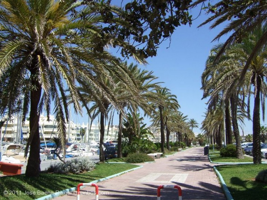 Benalmadena
Paseo cubierto
Malaga