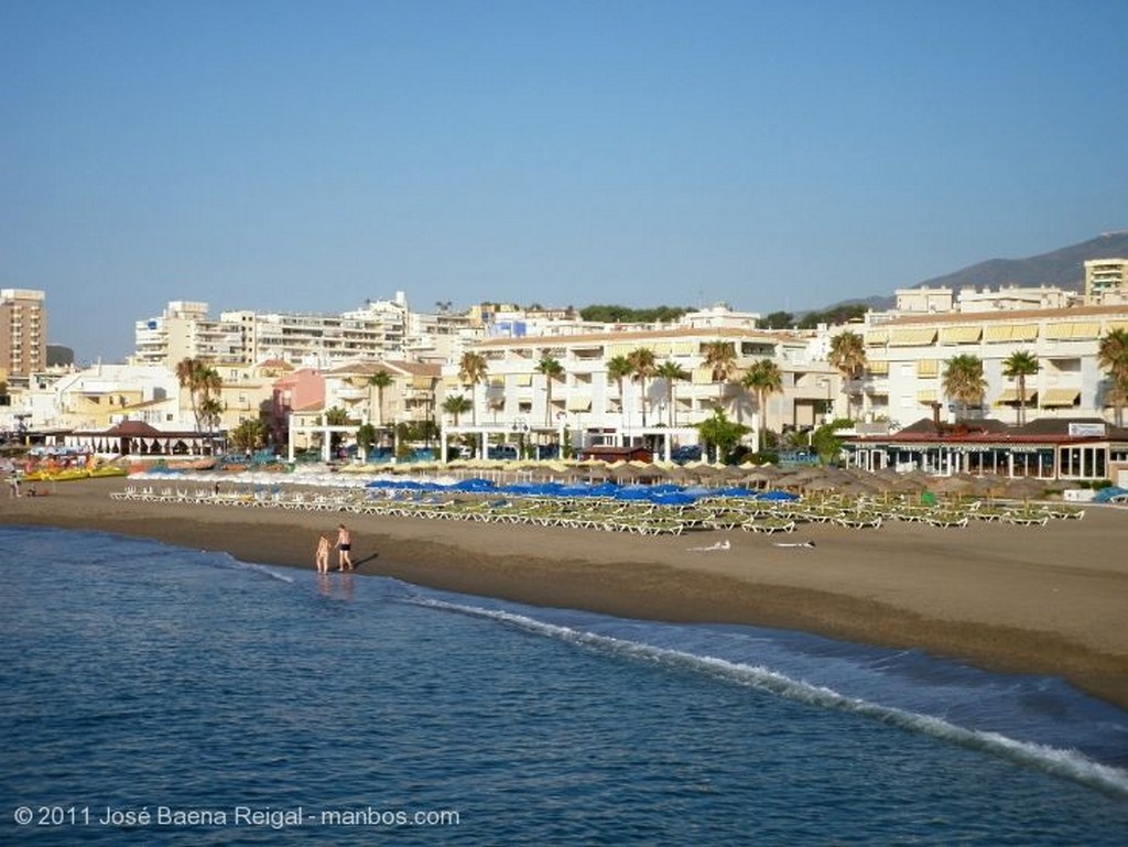 Torremolinos
Pescando en la escollera
Malaga