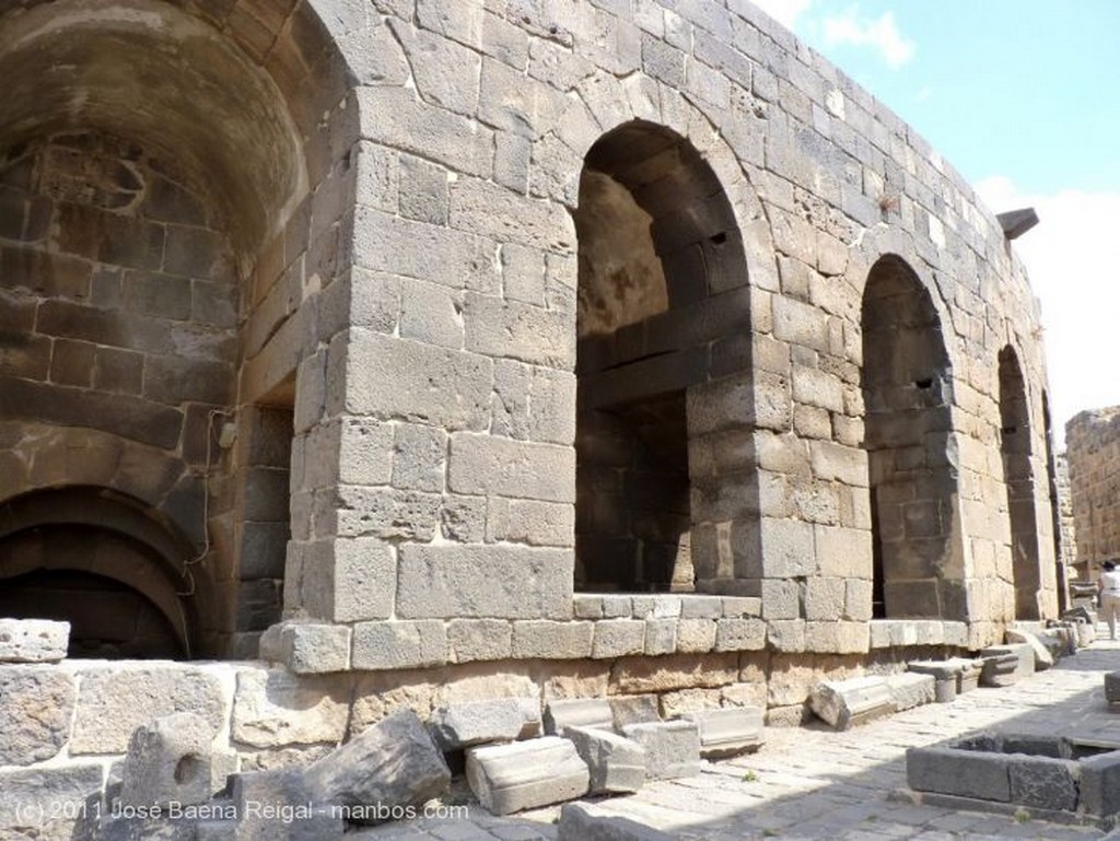 Bosra
Teatro dentro de la Ciudadela
Dera