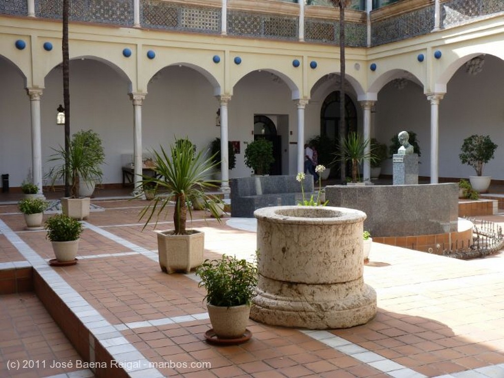 Malaga
Galerias del claustro
Malaga