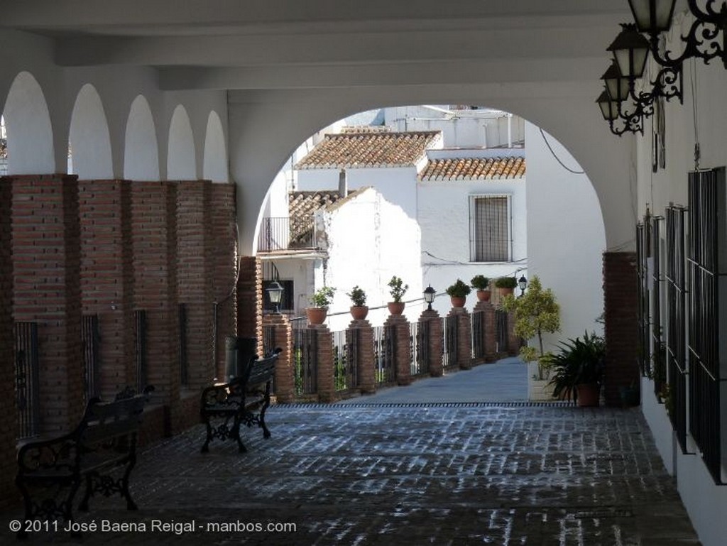 Foto de Mijas, Calle del Agua, Malaga, España - Pasaje cubierto