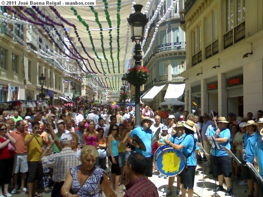 Foto de Malaga, Calle Marques de Larios, España - La Feria del Centro