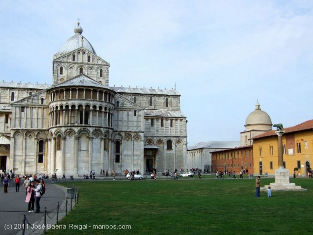 Pisa
Detalle de danzantes
Toscana