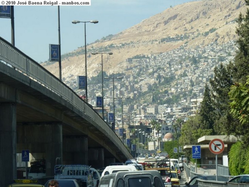 Damasco
Surtidores y el Monte Casiun
Damasco