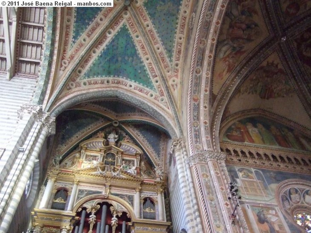 Orvieto
Organo monumental
Umbria