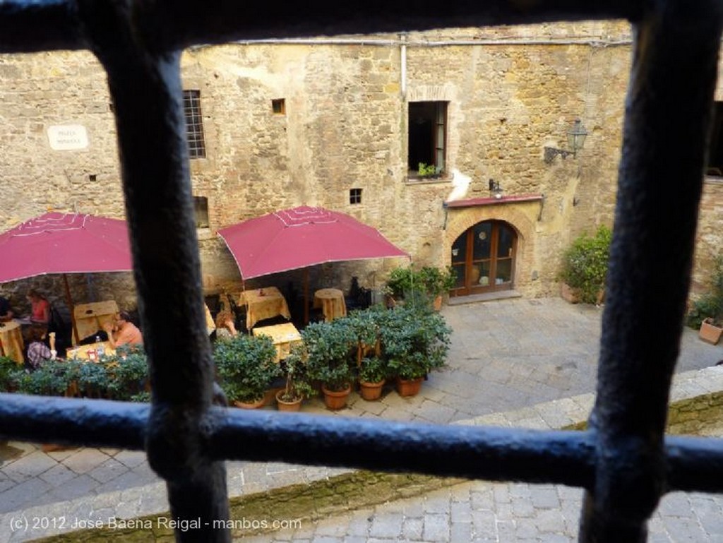 Volterra
Terraza invitadora
Pisa