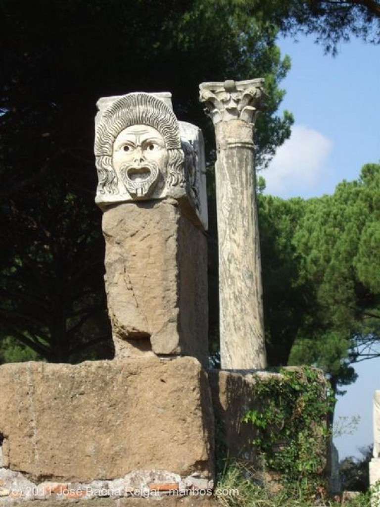 Ostia Antica
Mascaras dionisiacas
Roma