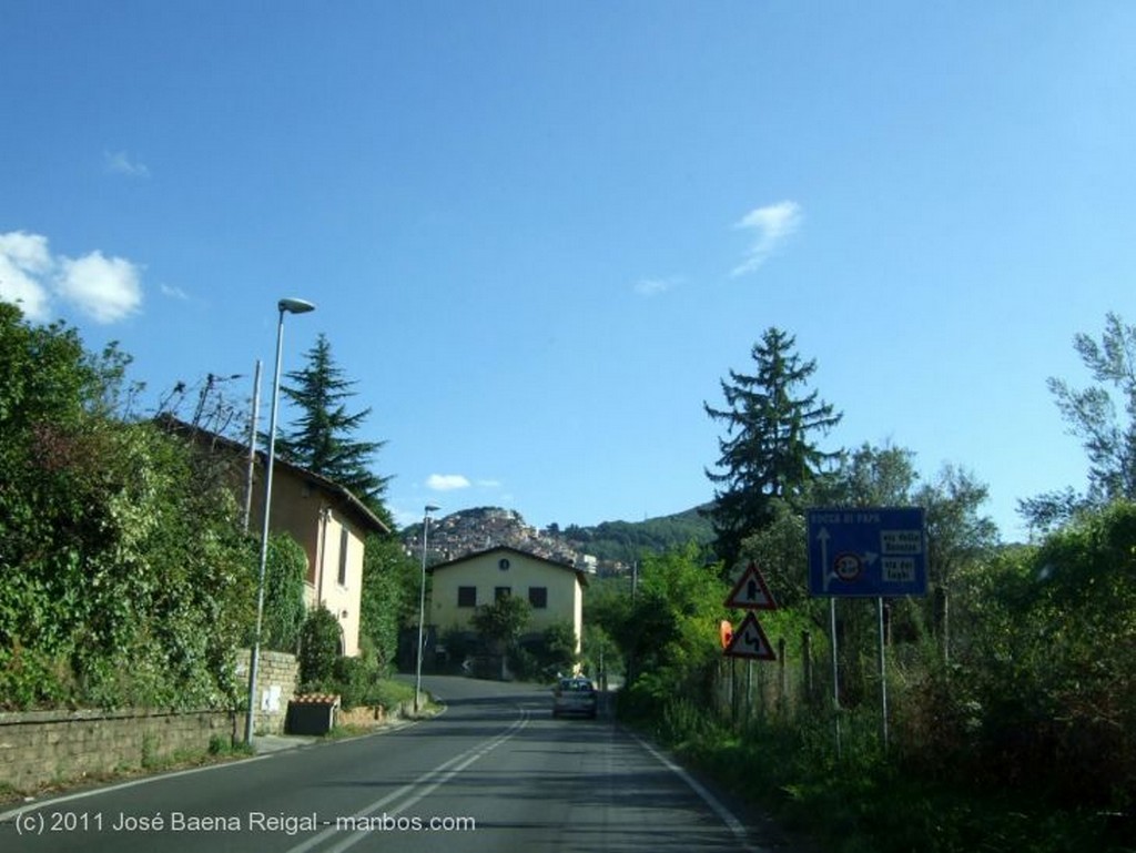 Nemi
El Lago Nemi al anochecer
Lazio