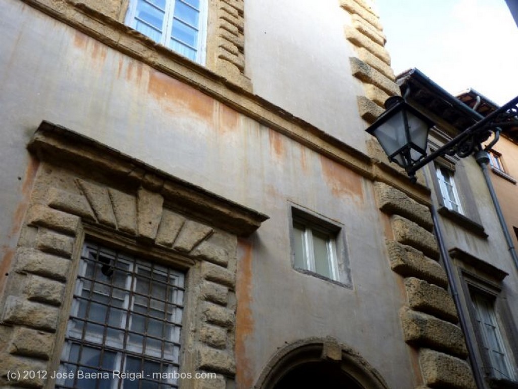 Volterra
Picaporte con cabeza de satiro
Pisa