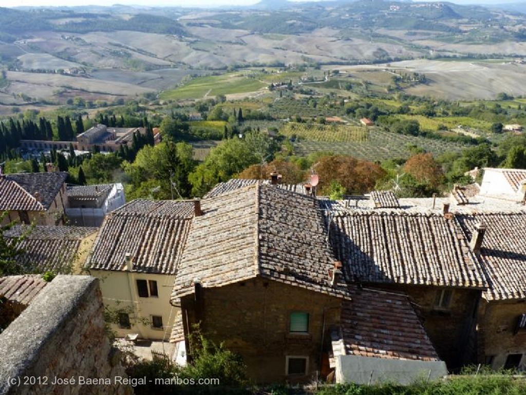 Montepulciano
Siglos superpuestos
Siena