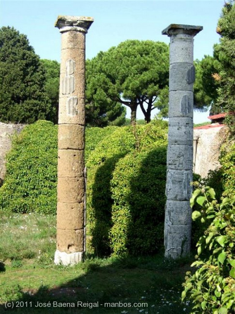 Ostia Antica
Muros del teatro
Roma