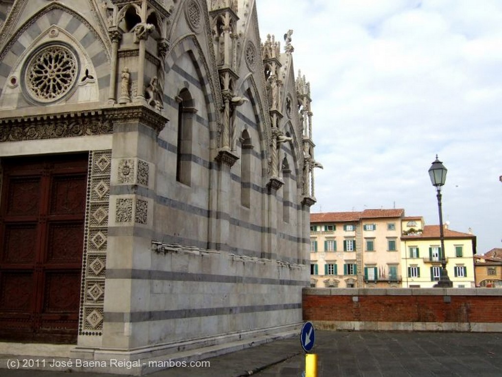 Pisa
Perspectiva con farol
Toscana