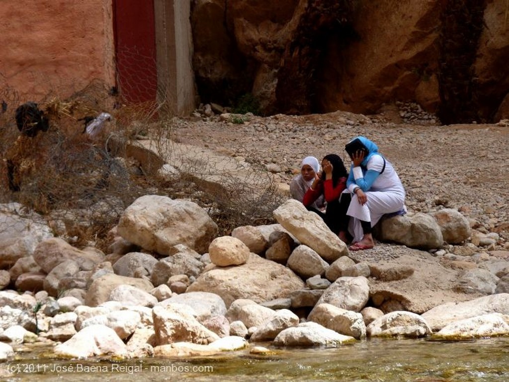 Gargantas del Todra
Chavales bereberes
Ouarzazate