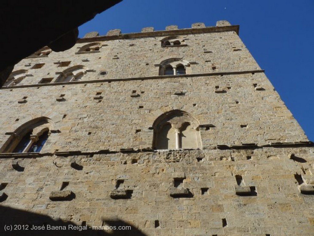 Volterra
Tejados tradicionales
Pisa