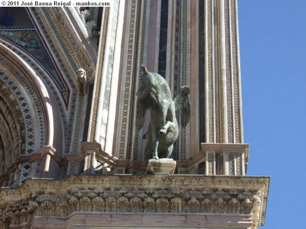 Orvieto
Mosaico del Bautismo de Cristo
Umbria