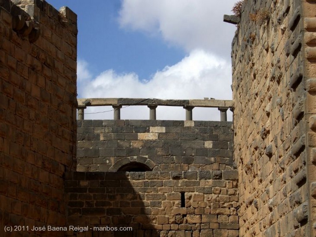 Bosra
Muralla exterior
Dera