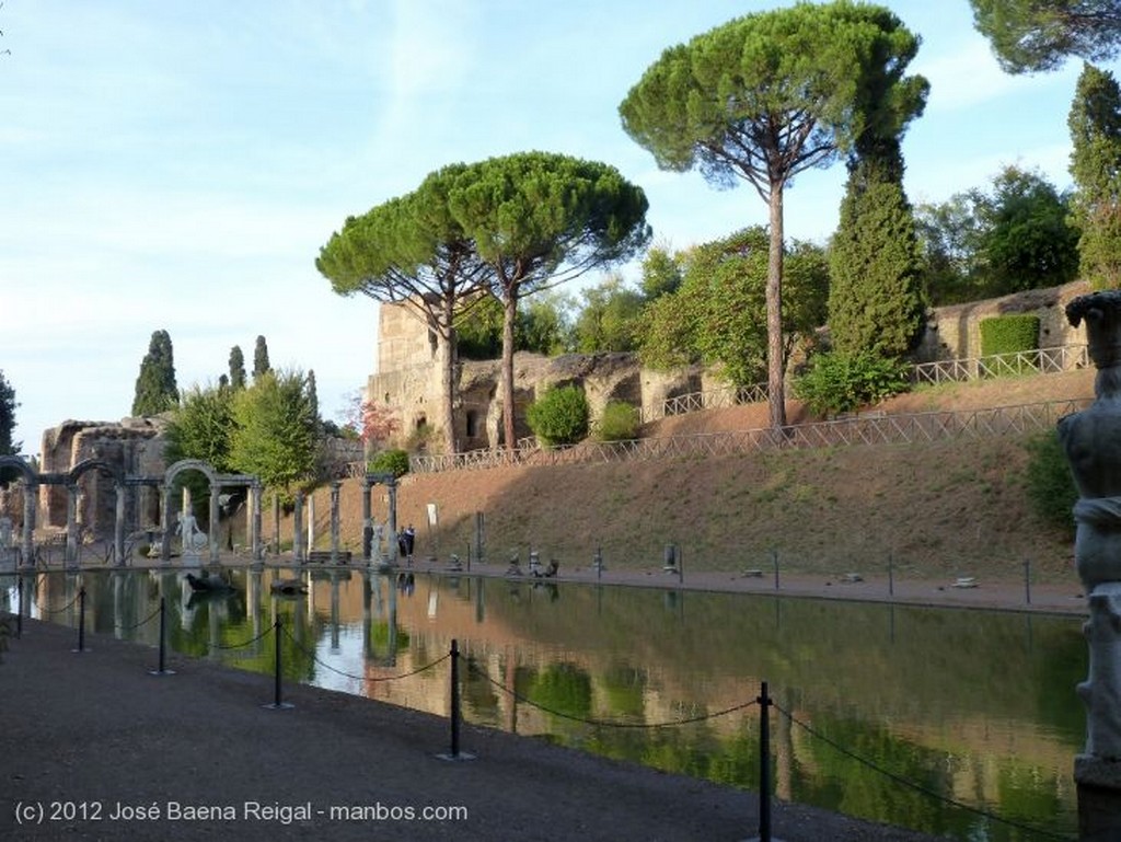 Villa Adriana
Tribuna de Cariatides
Roma