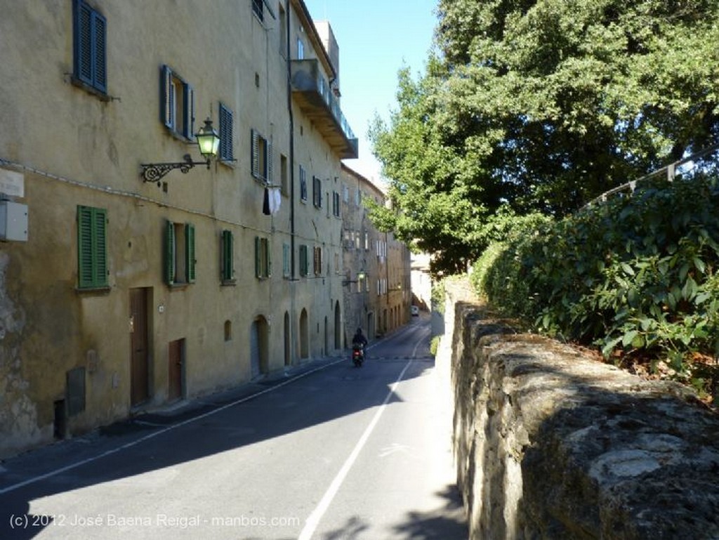 Volterra
Iglesia de San Agostino
Pisa