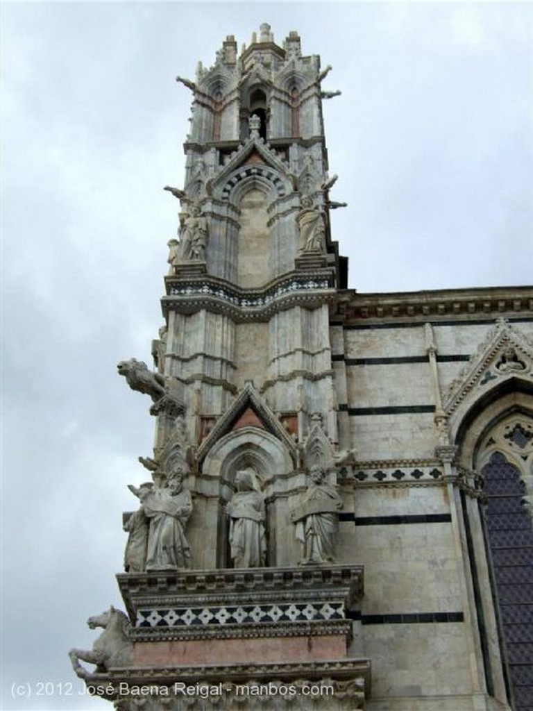 Siena
Detalle fachada principal
Toscana