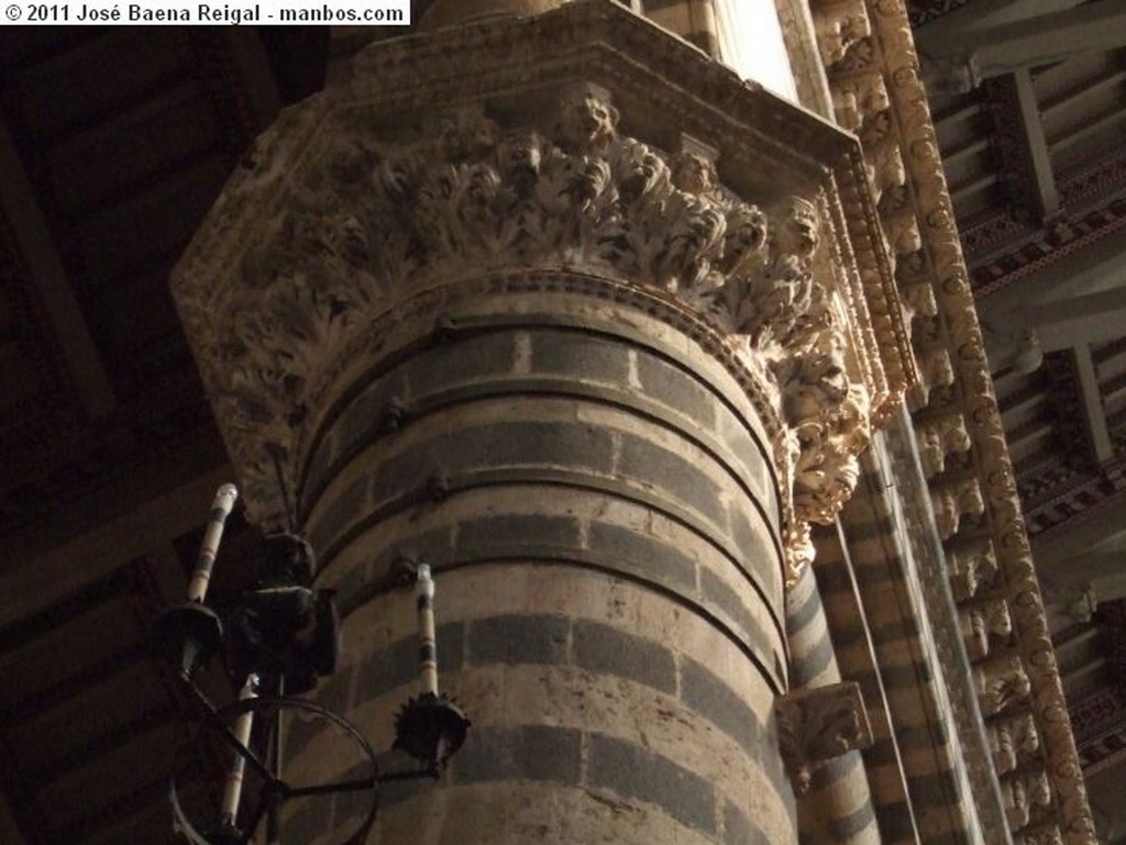 Orvieto
Nave lateral
Umbria