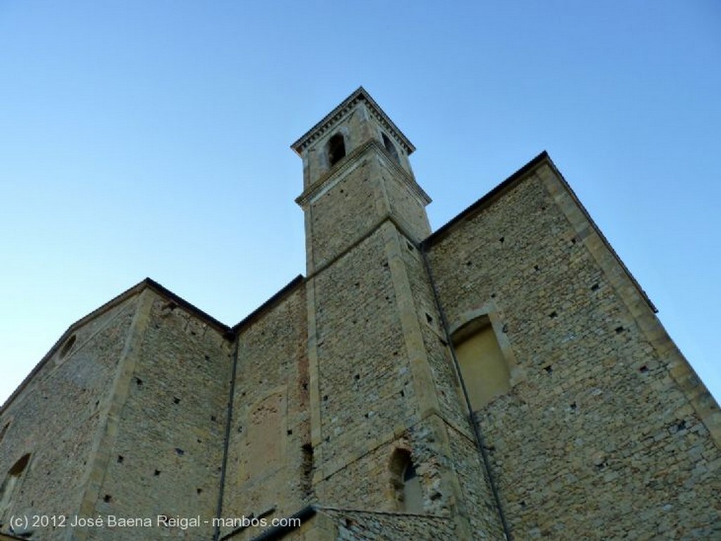 Volterra
Bovedas y pilastras
Pisa