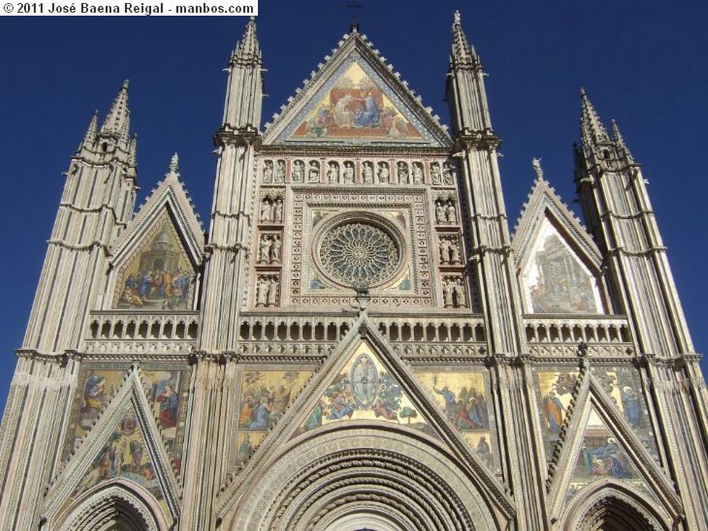 Orvieto
Contraste
Umbria