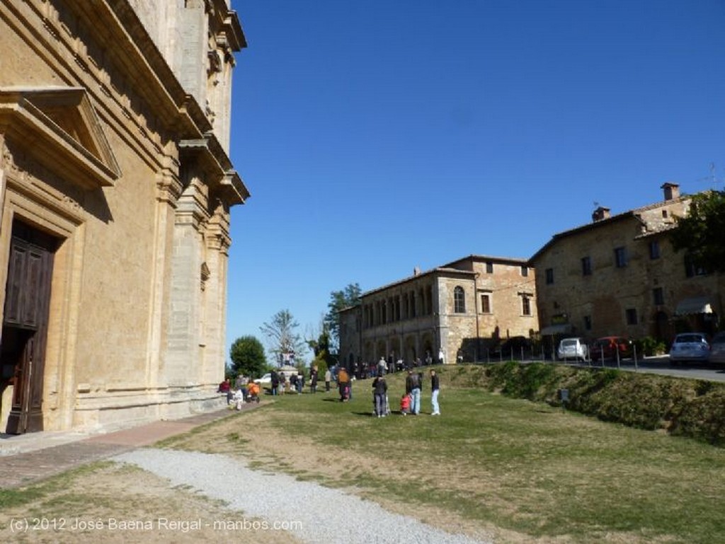 Montepulciano
Torre y cupula
Siena