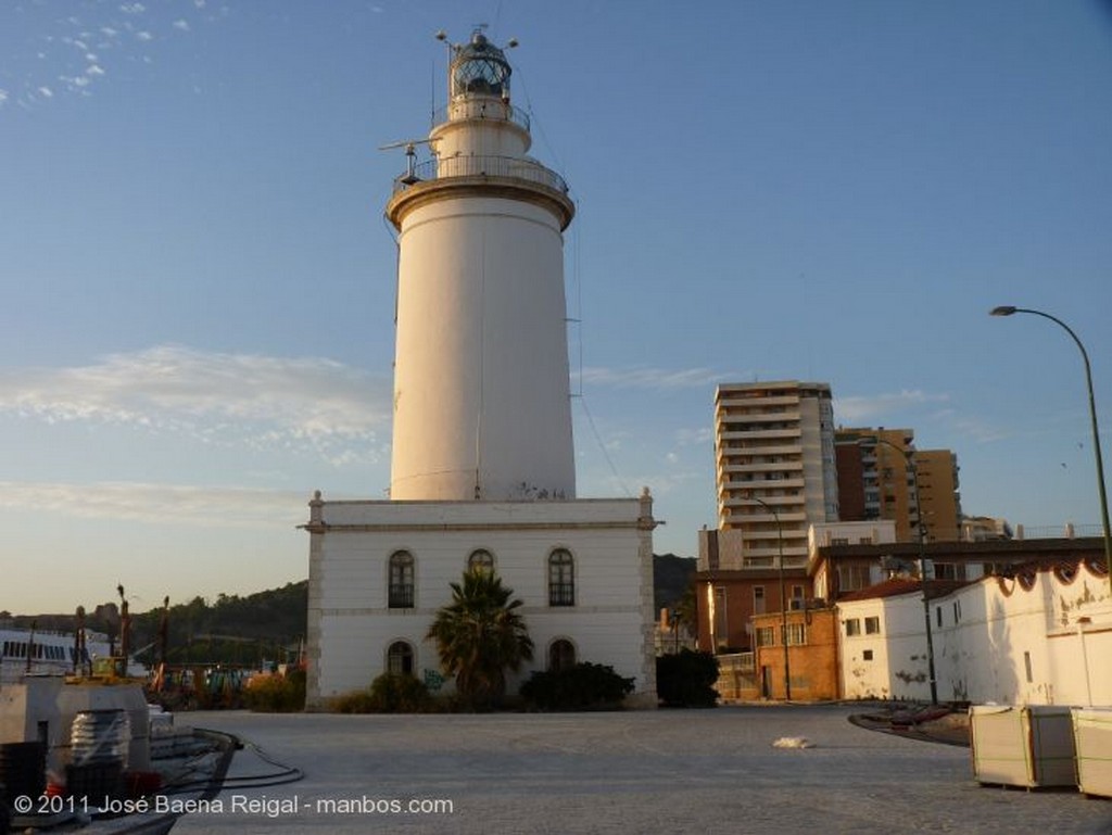 Foto de Malaga, Plaza de la Farola, España - La Farola