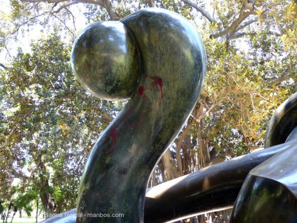 Malaga
Escultura de Berrocal 
Malaga