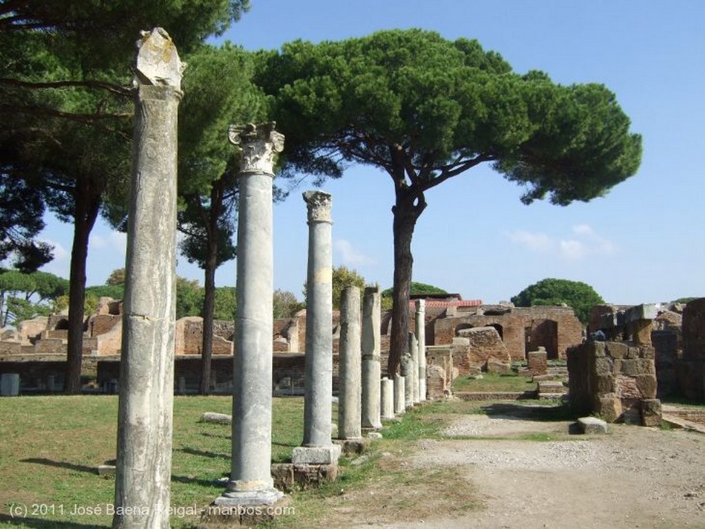 Ostia Antica
Horrea Epaphroditiana
Roma