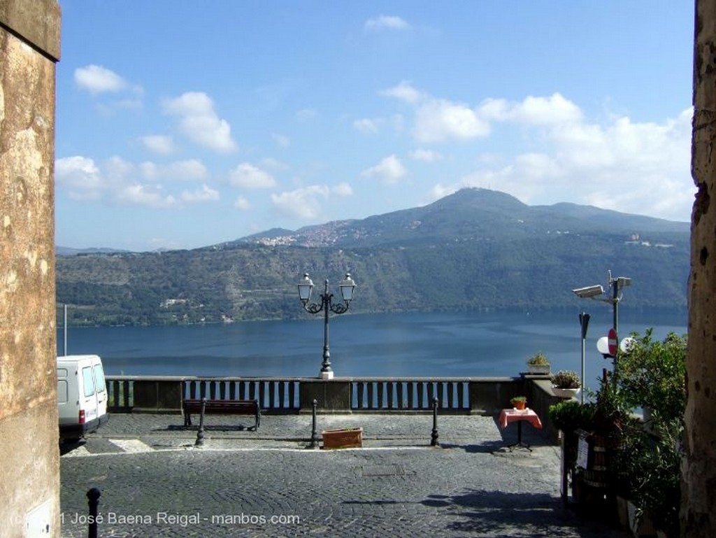 Castel Gandolfo
El Lago Albano
Lazio