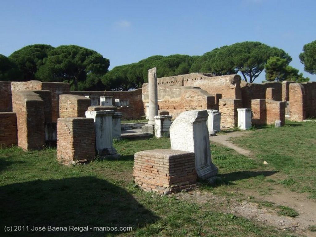 Ostia Antica
Palestra y Termas
Roma