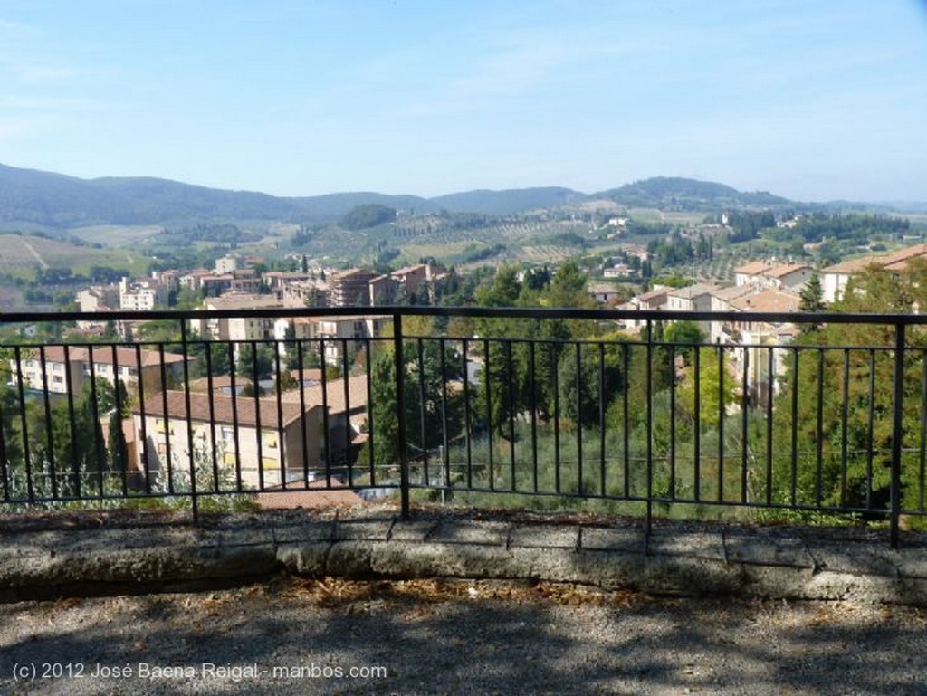 San Gimignano
Estan locos estos romanos...
Siena