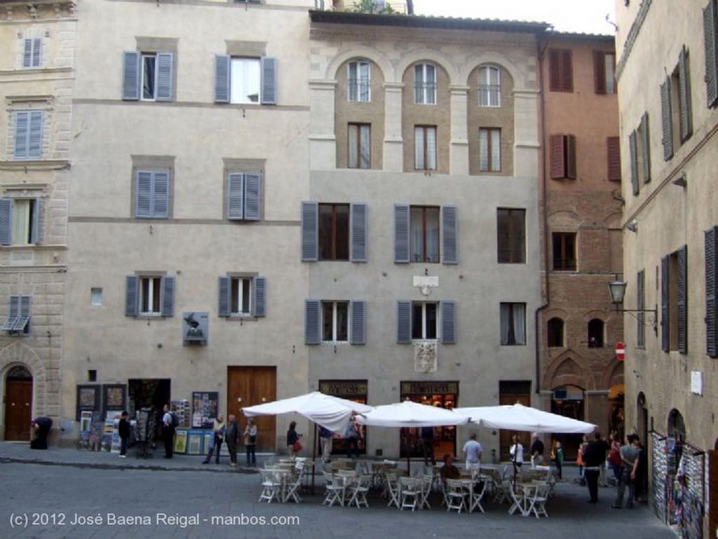 Siena
Boveda con pinturas al fresco
Toscana