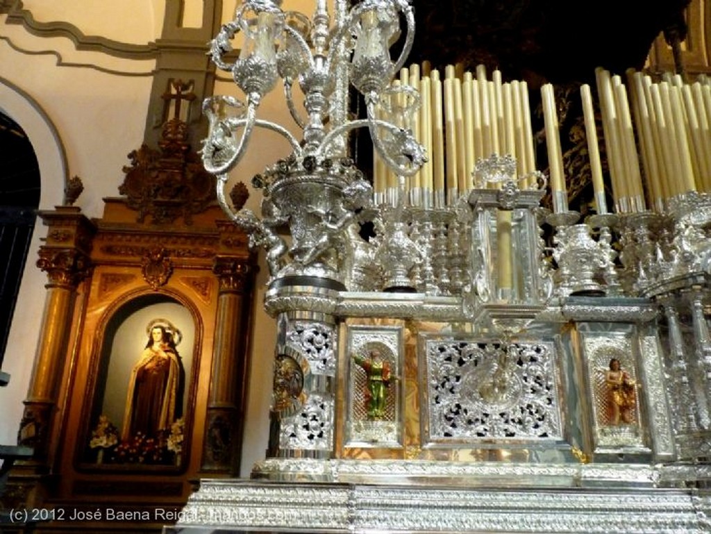 Malaga
Virgen de Antonio Banderas (Lagrimas y Favores)
Malaga