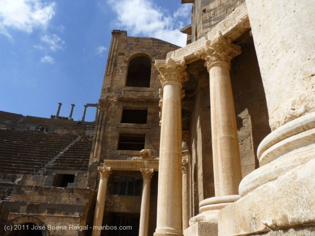 Bosra
Desde el escenario
Dera