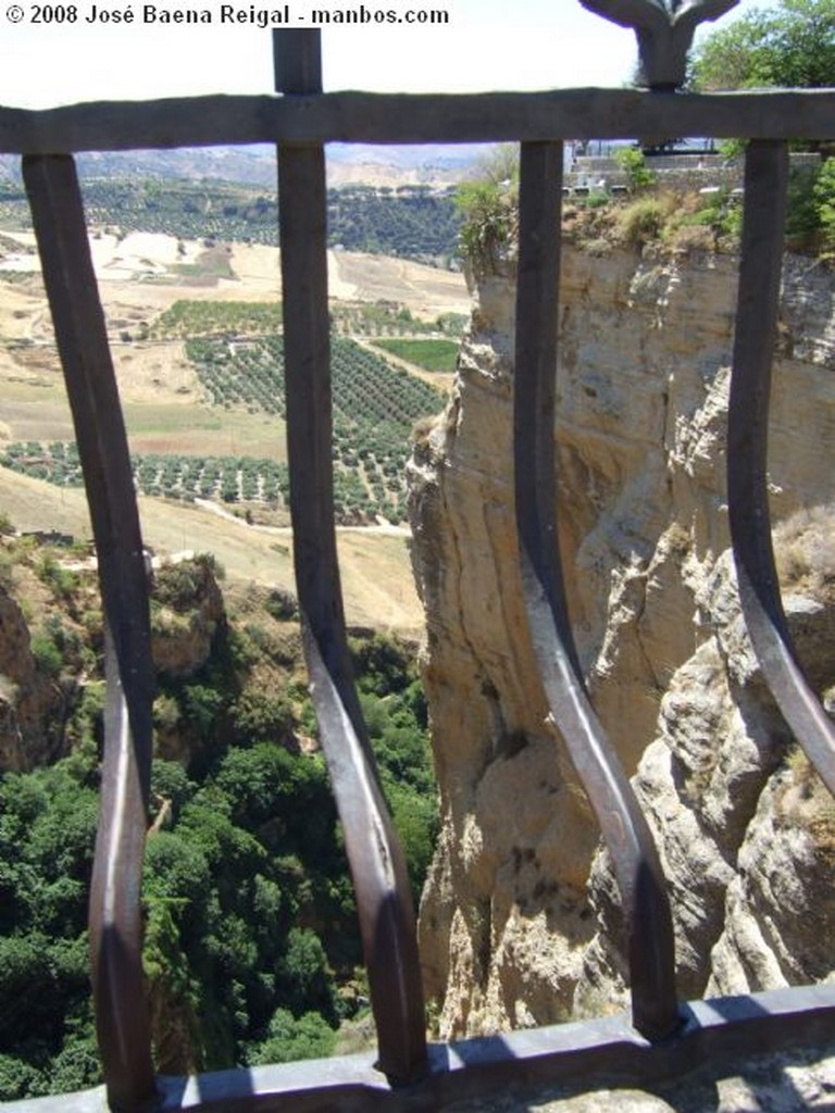 Ronda
Balcón sobre El Tajo
Málaga