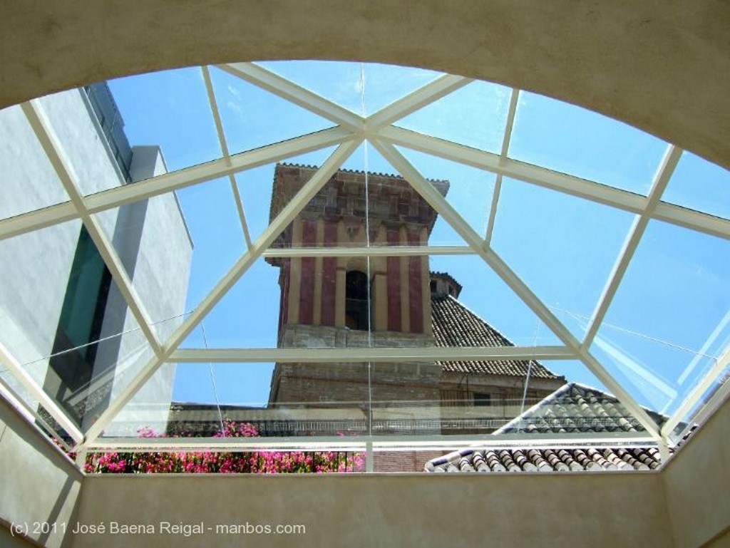 Malaga
Galeria del patio central
Malaga