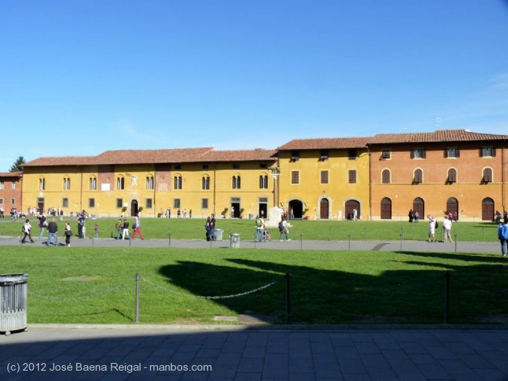 Pisa
Torre y cipres
Toscana