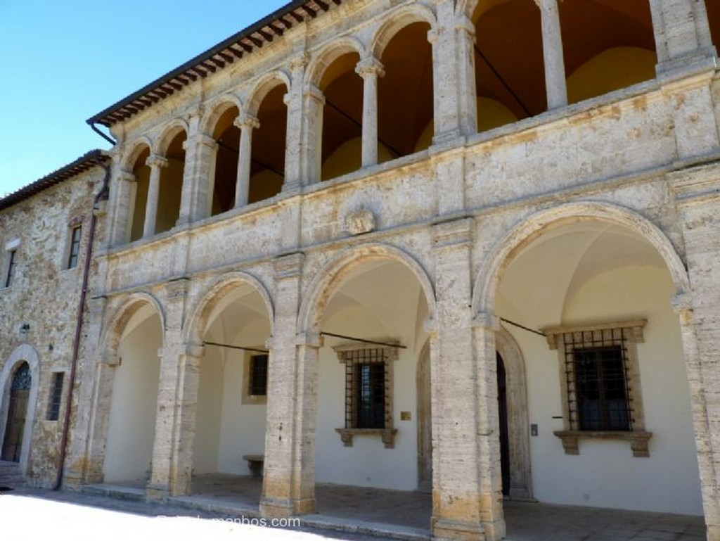 Montepulciano
Monumentalidad renacentista
Siena