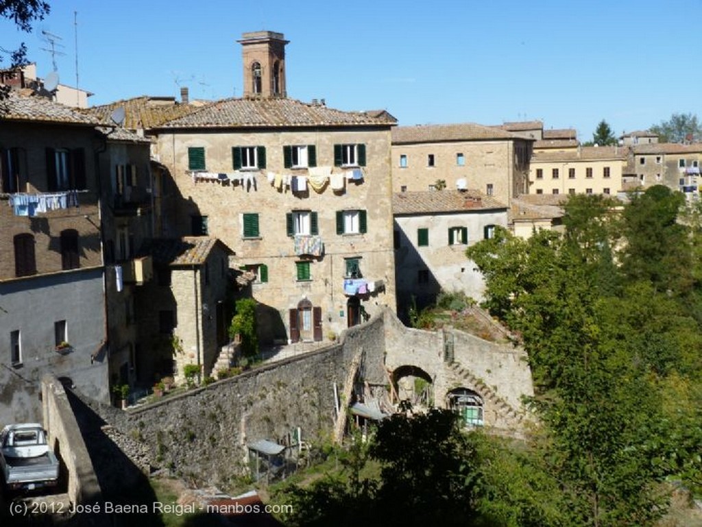 Volterra
Estrechuras
Pisa