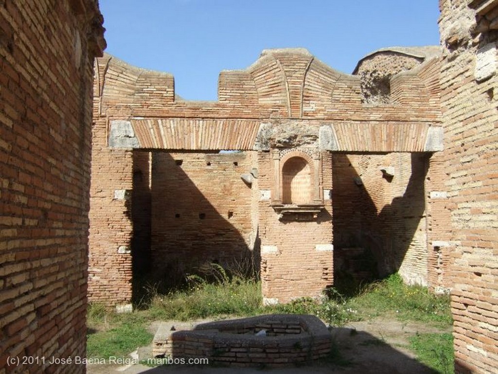 Ostia Antica
Horrea Epaphroditiana
Roma