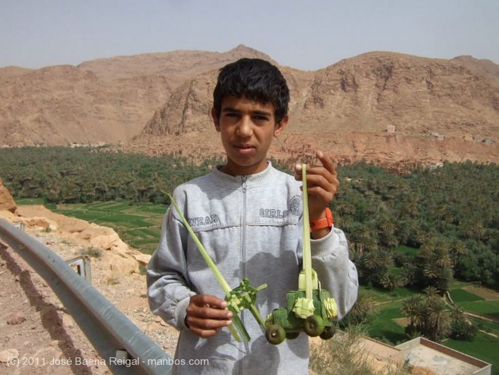 Gargantas del Todra
Palmeral de Tinghir 
Ouarzazate