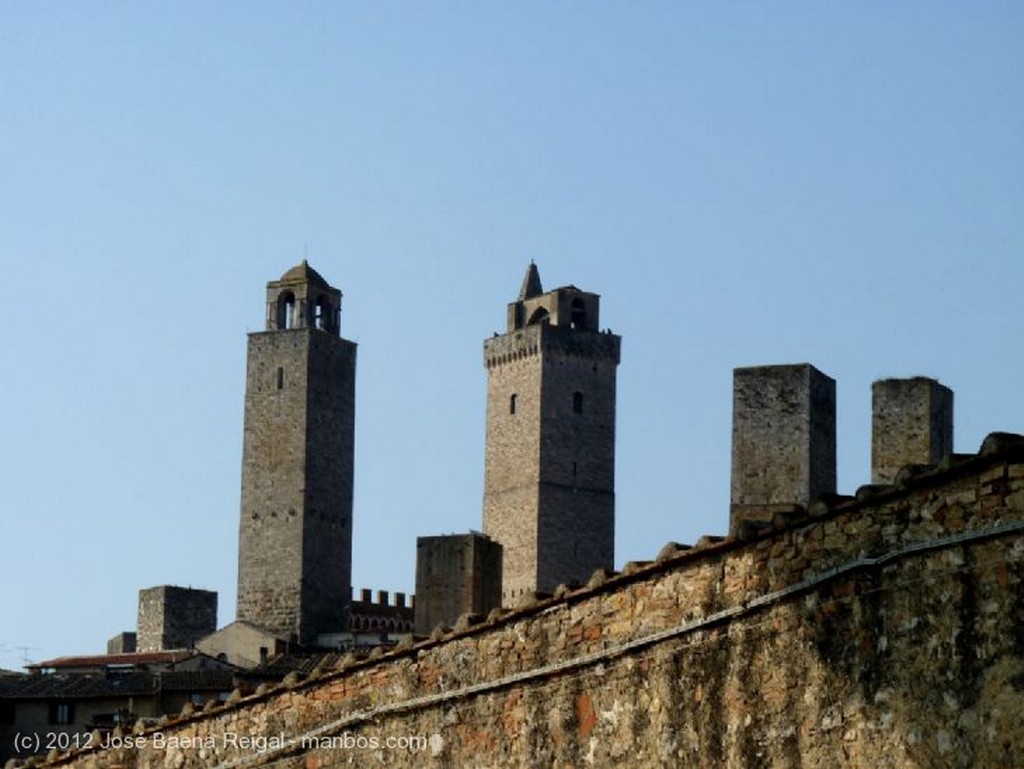 San Gimignano
Iglesia de San Jacopo al Tempio
Siena