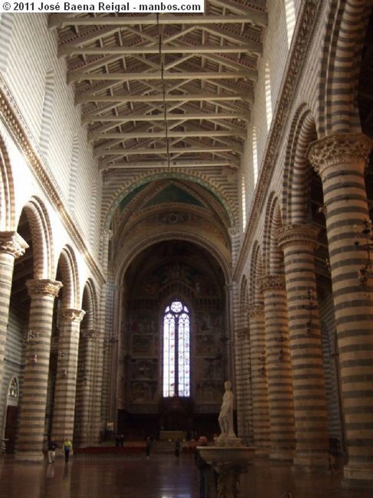 Orvieto
Terracotas baratas
Umbria