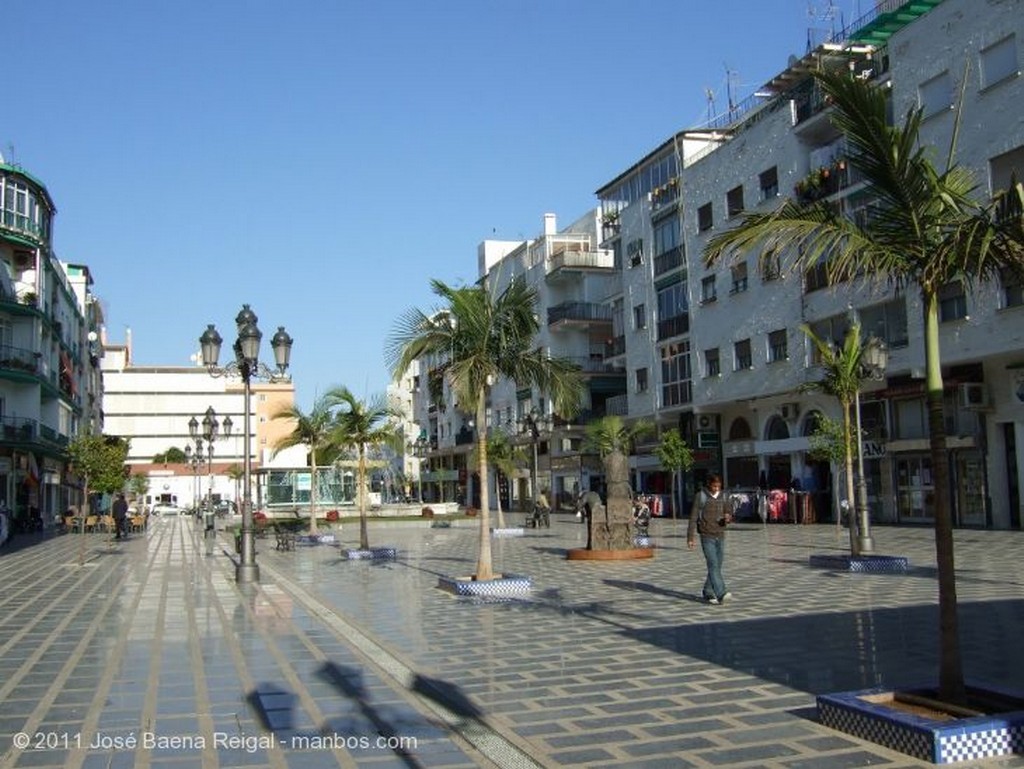 Foto de Torremolinos, Plaza de Andalucia, Malaga, España - Plaza de Andalucia