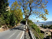 Viale Vittorio Veneto, Volterra, Italia