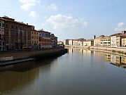 Ponte di Mezzo, Pisa, Italia