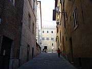Costa del Incrociata, Siena, Italia